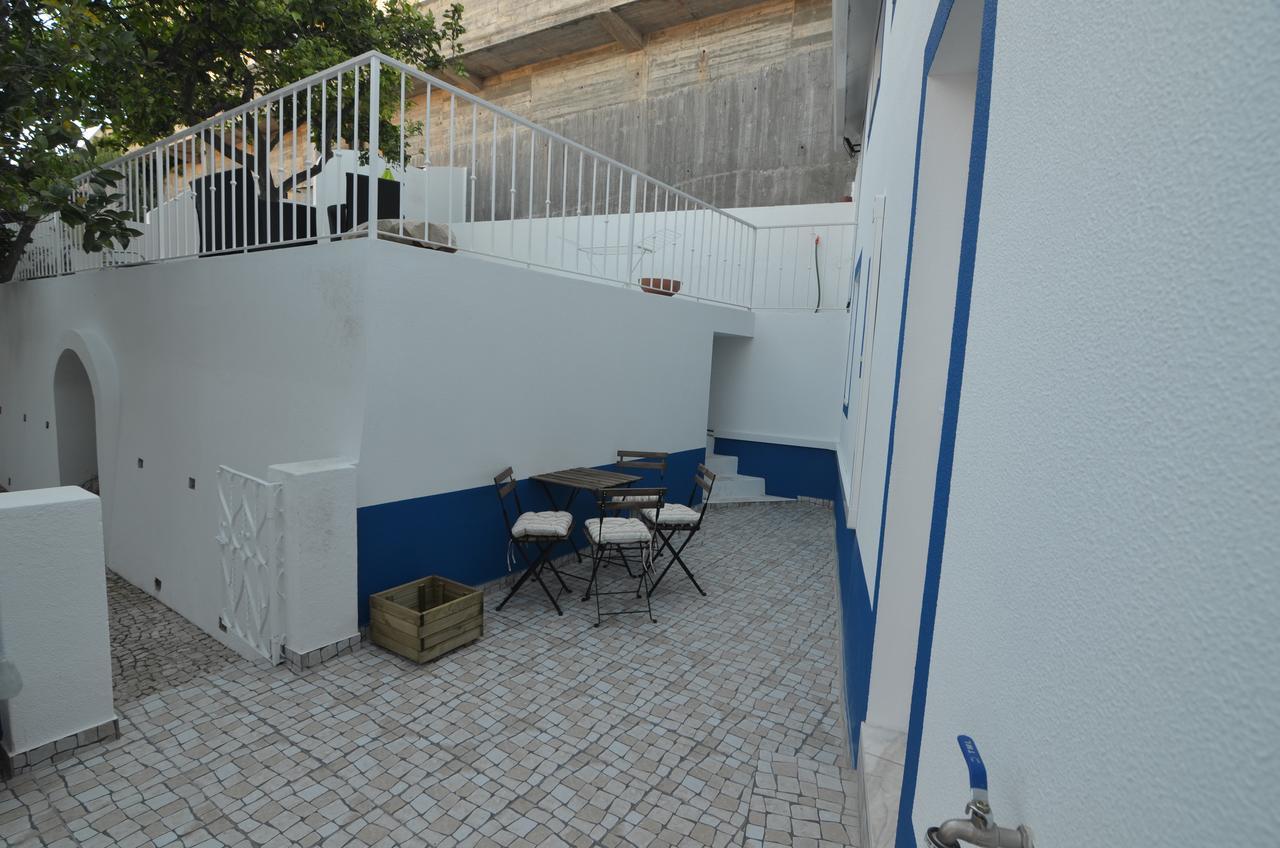 Patios Das Marias - Rosas Setubal Exterior photo